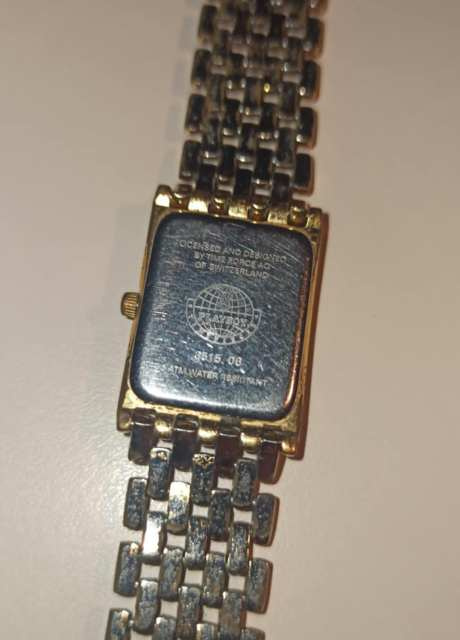 Retro náramkové hodiny - 2