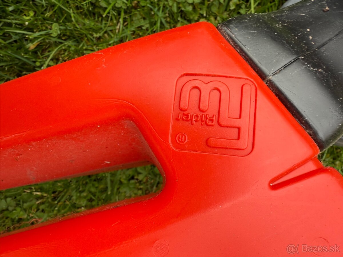 Funny wheels rider - 2