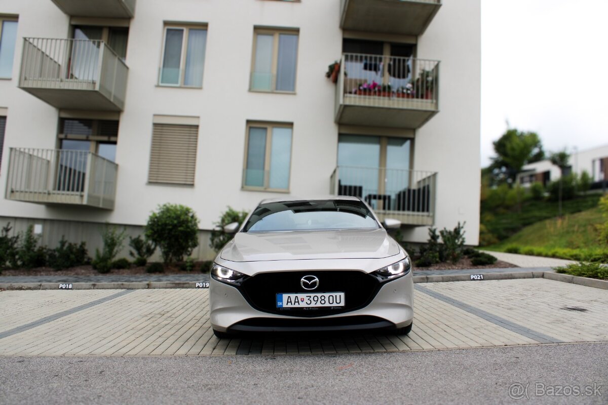 Mazda 3 2.5 e-Skyactiv G140 mHEV Takumi, V záruke,20000km - 2