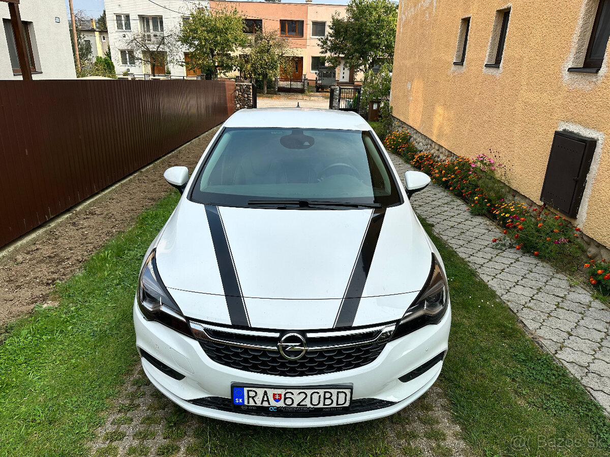 Opel Astra K 1.6 CDTI 136k Innovation AT6 (2016) - 2