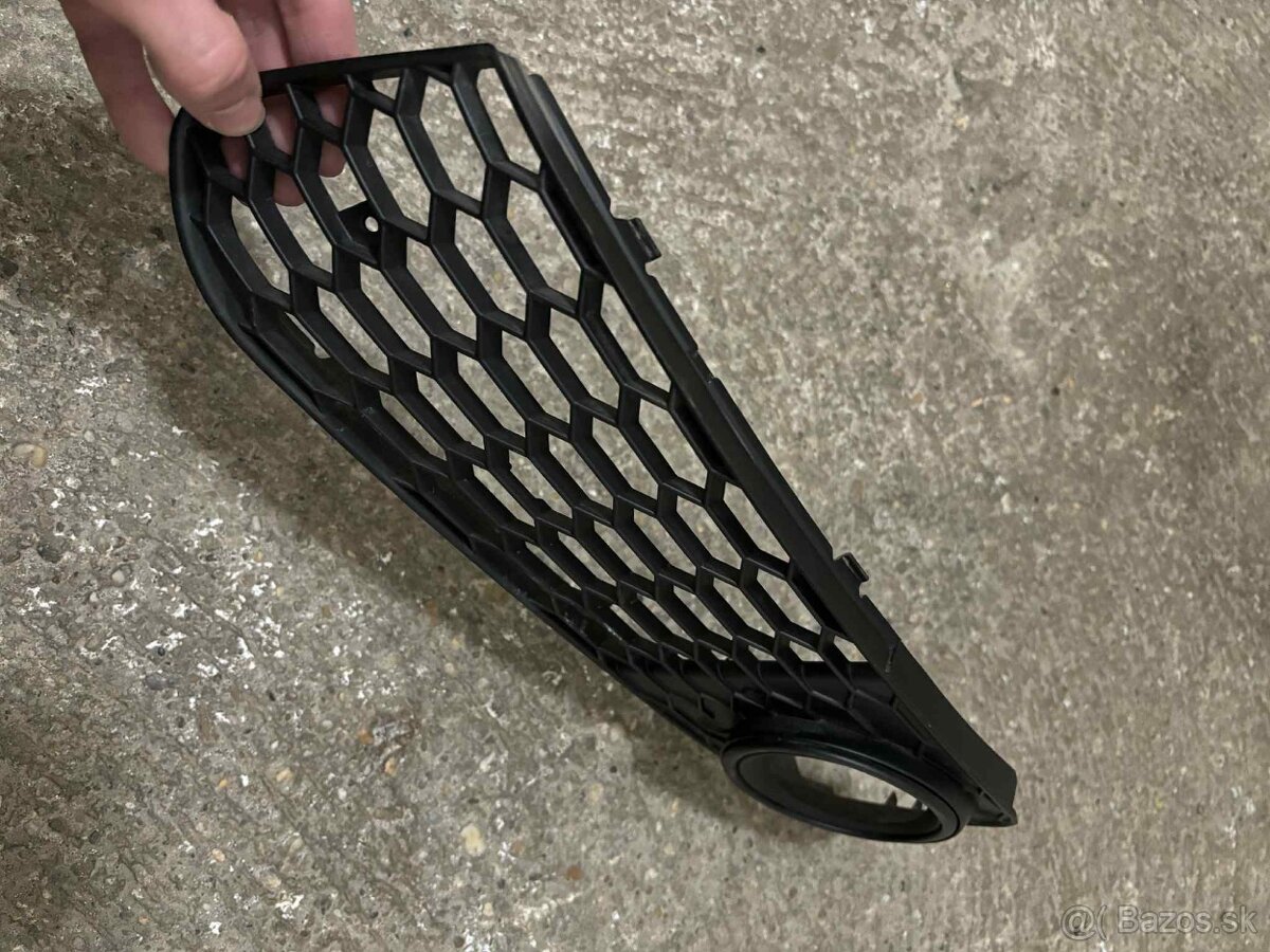 krytka hmlovky audi a4 b8 rs look - 2