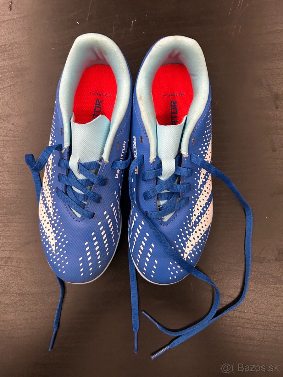 Adidas Predator č. 32 - 2