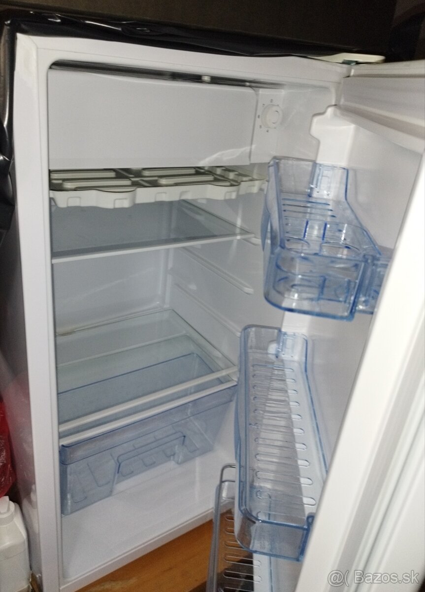 Predám novú chladničku + mraziak - 2