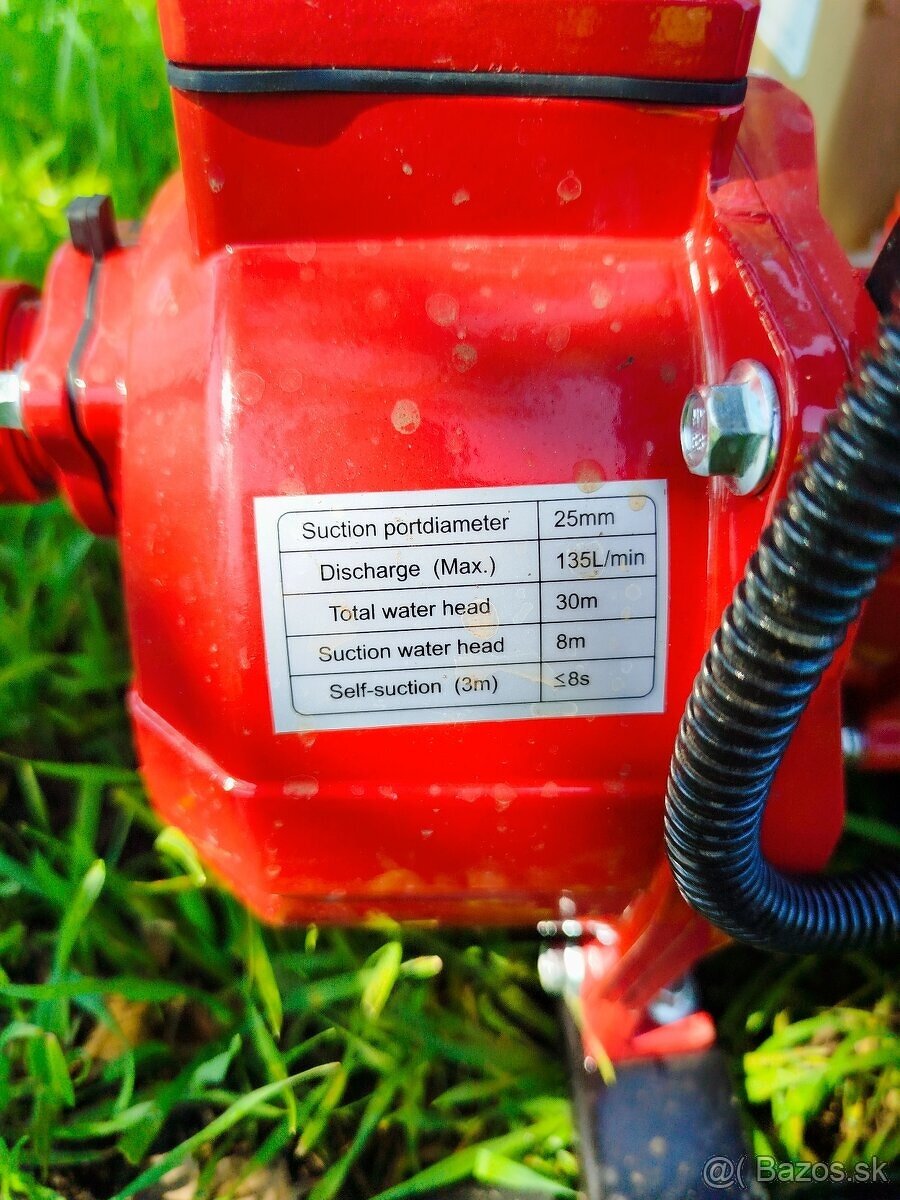 BENZÍNOVÉ ČERPADLO NA VODU - 2