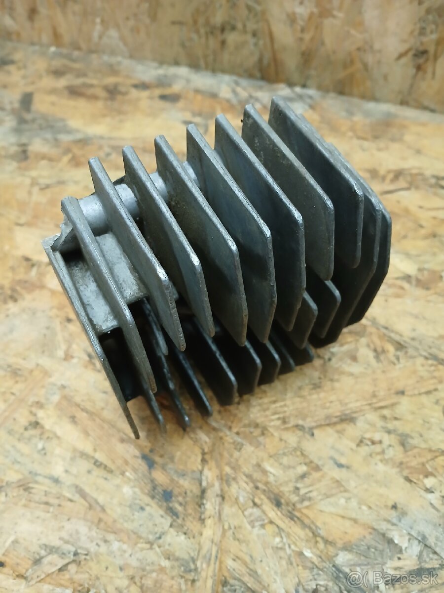 Babetta 210 hlava valca - 2