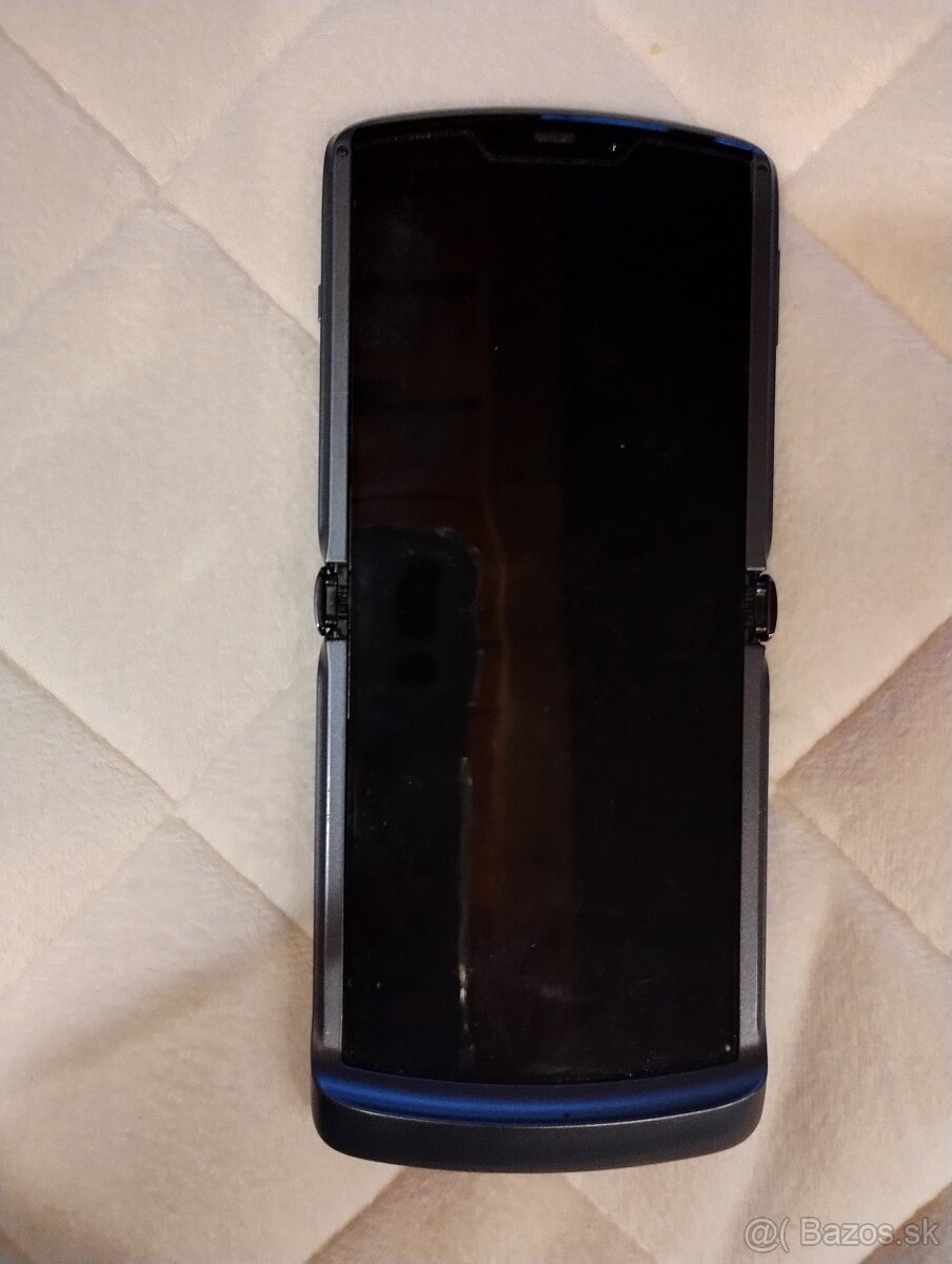 Motorola razr 5g - 2