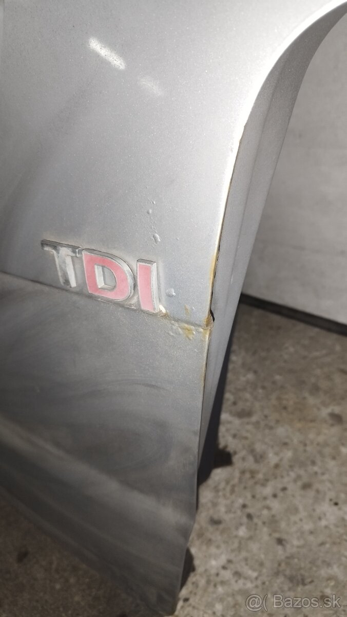 Vw Touran kofrove dvere - 2