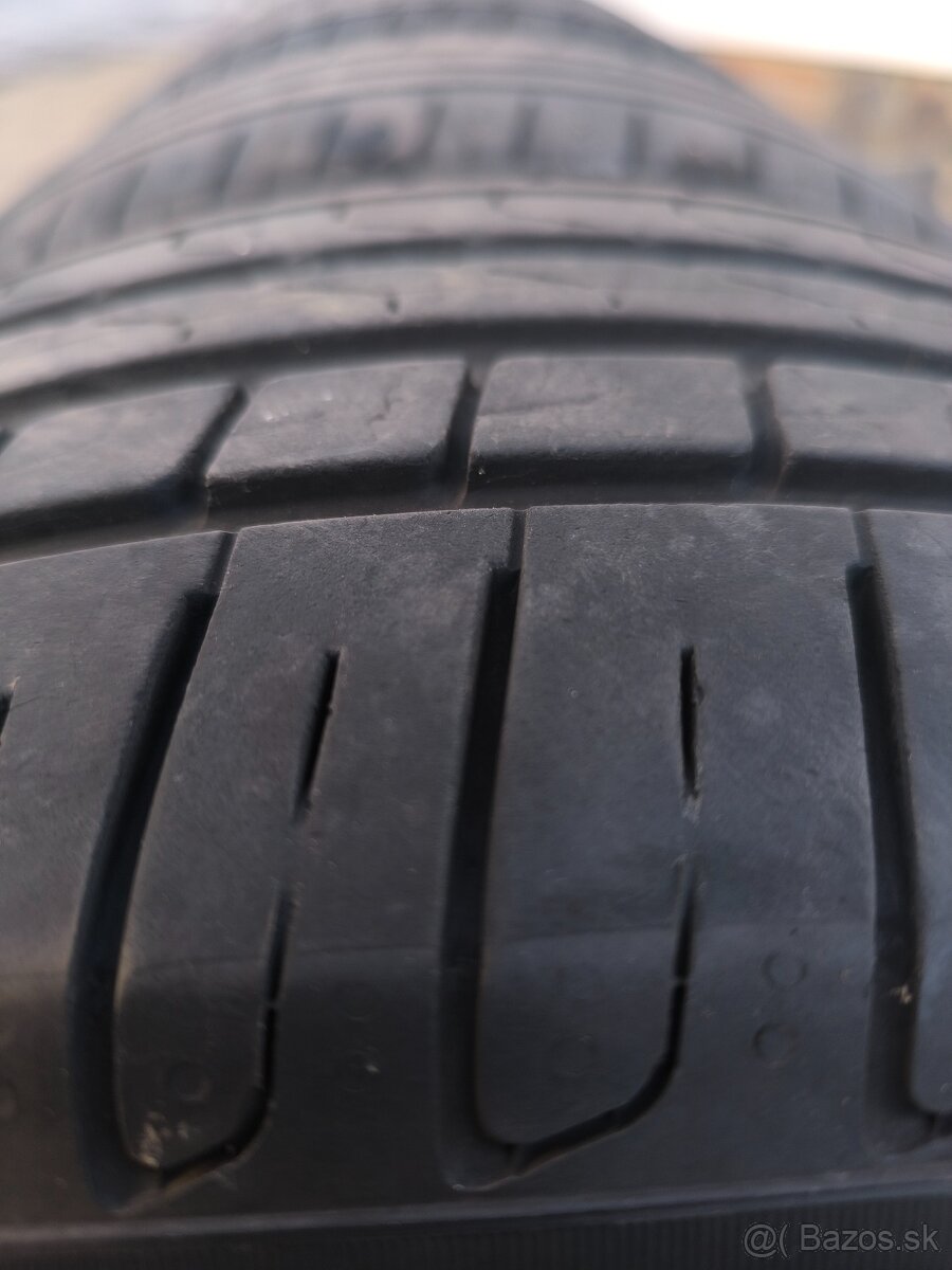 Letne pneumatiky Pirelli 215/55R17 - 2