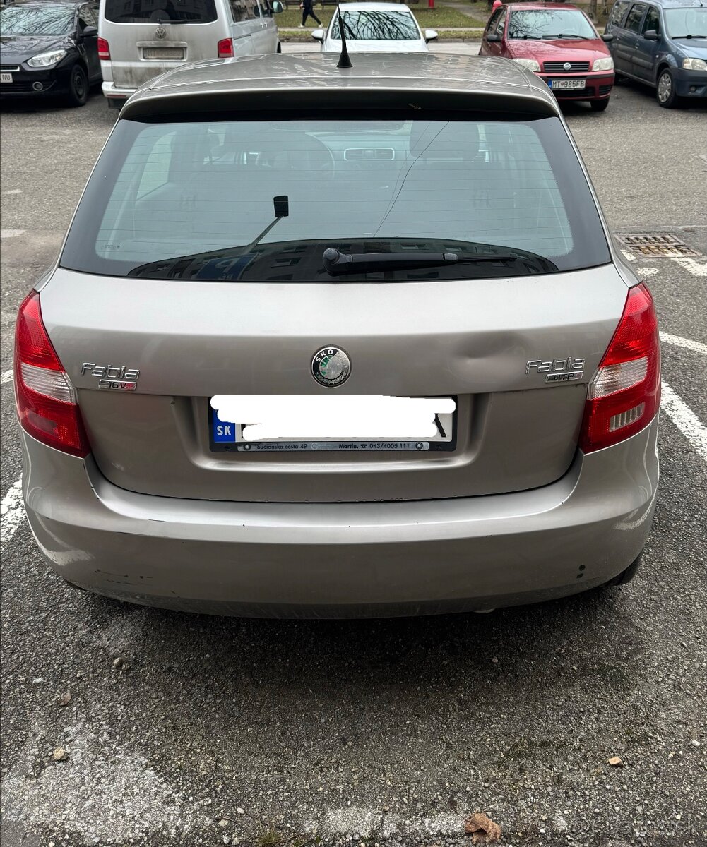 Škoda Fabia II 1.2 HTP - 2