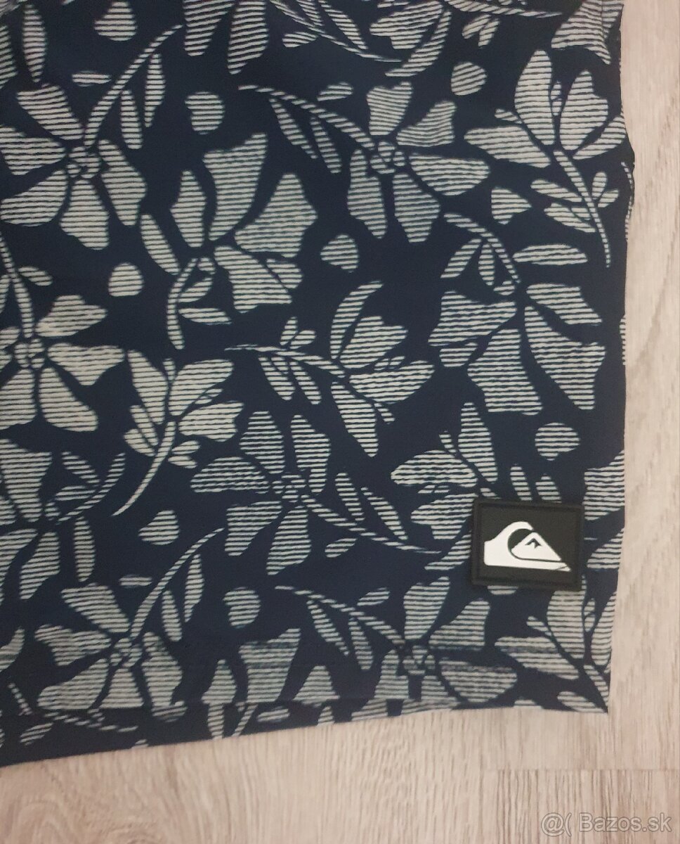Quiksilver pánske plavecké
šortky S - 2