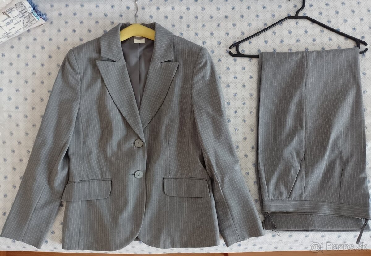 Dámsky luxusný kostým v.M /+ iné sako a bolerko zadarmo/ - 2