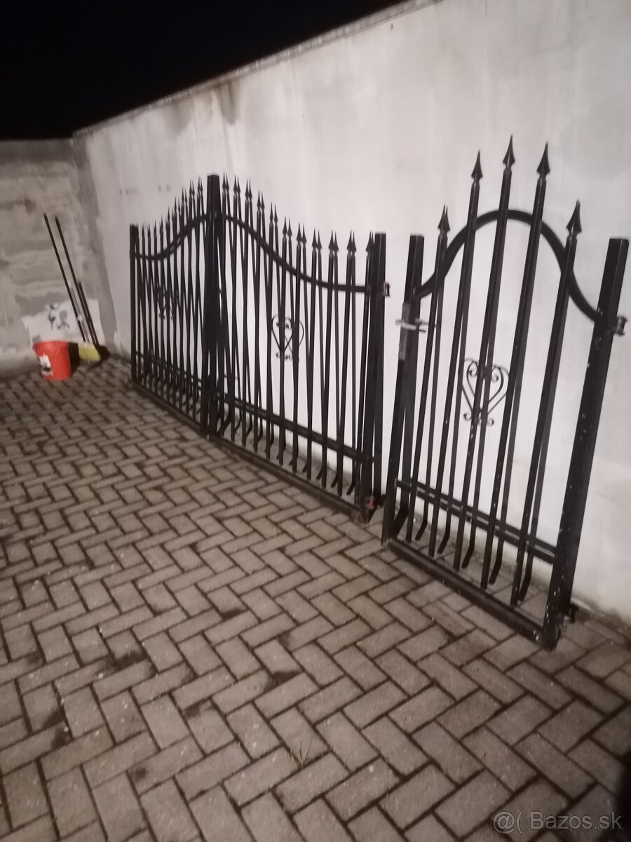 Dvojkrídlova brana - 2