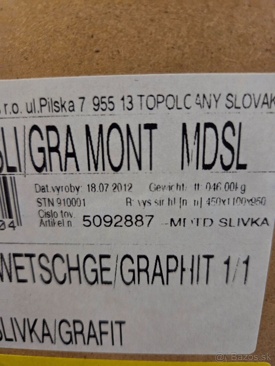 Skrinka na stenu - 2