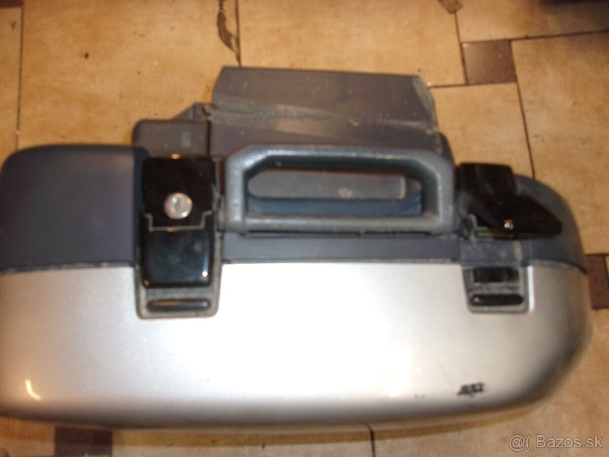 ST1100 - 2