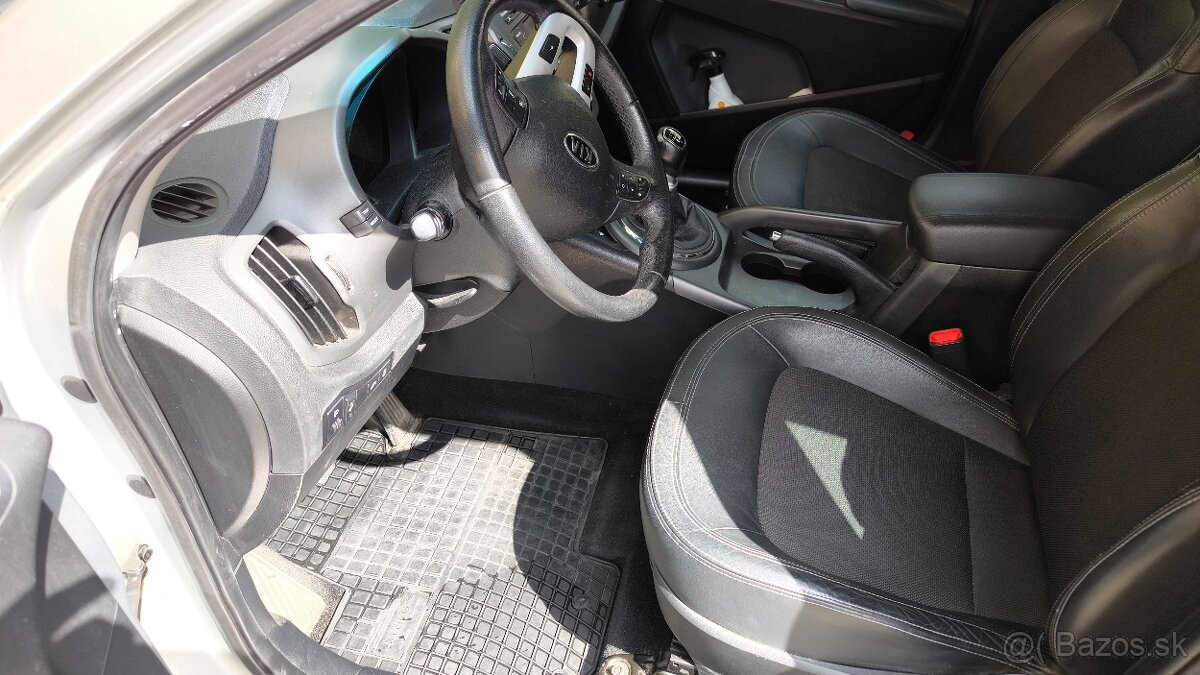 Predám KIA SPORTAGE - 2