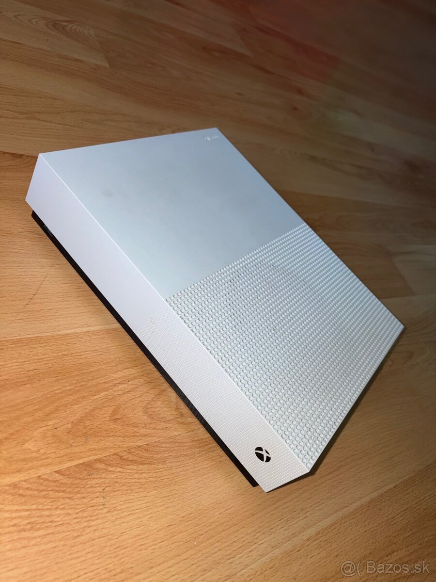 Xbox one S - 2