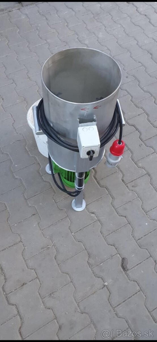 Drvic ovocia - 2