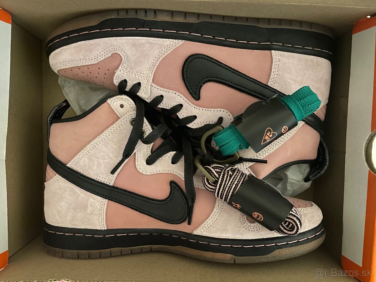 Nike SB Dunk KCDC - 2