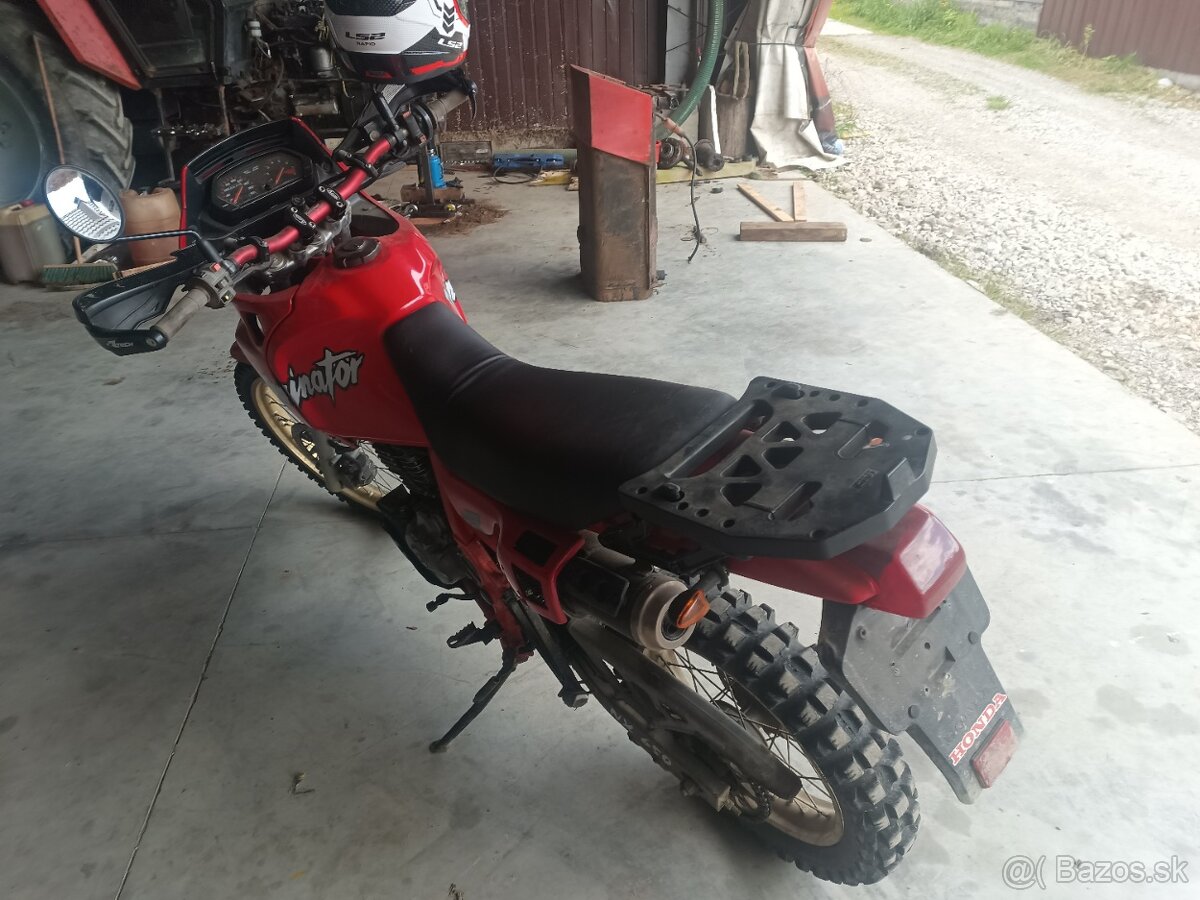 Predám Honda dominator Nx 650