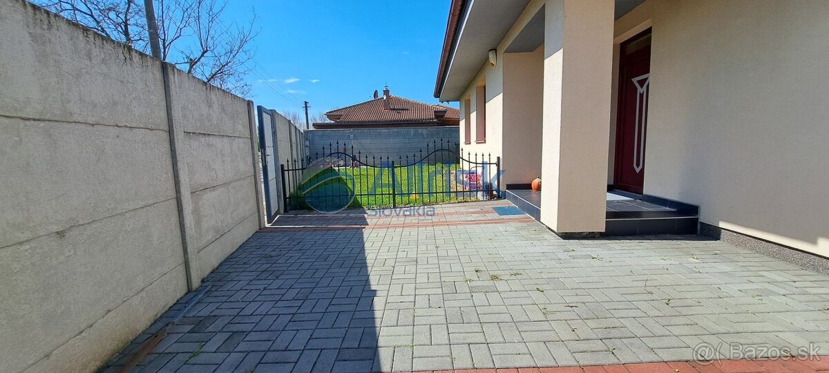 NOVOSTAVBA - MODERNÝ 4 IZB. BUNGALOV S GARÁŽOU V OBCI OĽDZA - 2