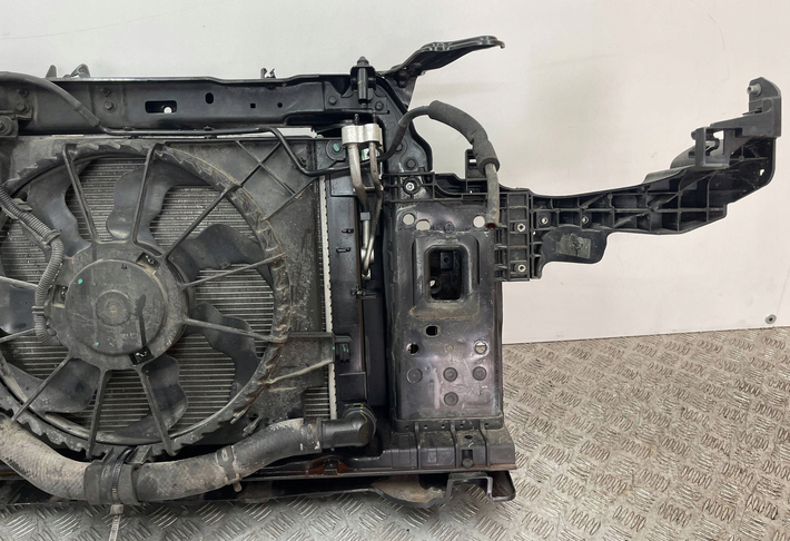 Hyundai i30 II 2 2012- 1.6 Crdi chladičová stena - 2