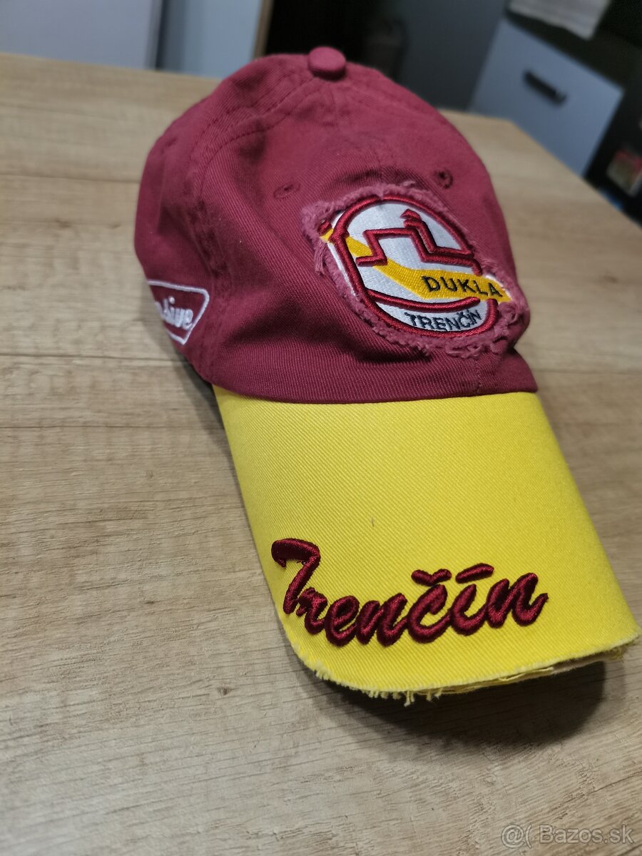 Šiltovka Dukla Trenčín - 2
