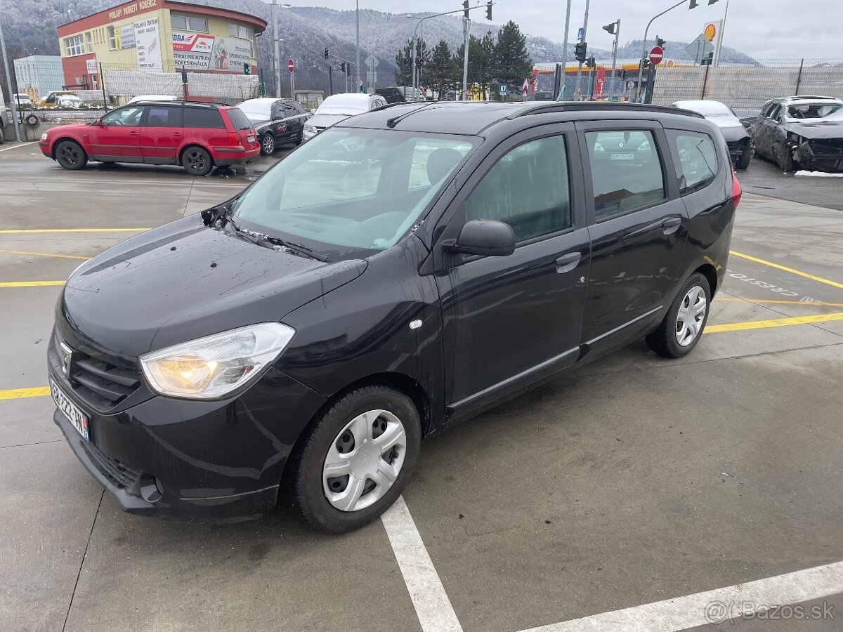 Dacia Lodgy 1.2 tce 85kw 7.miest - 2