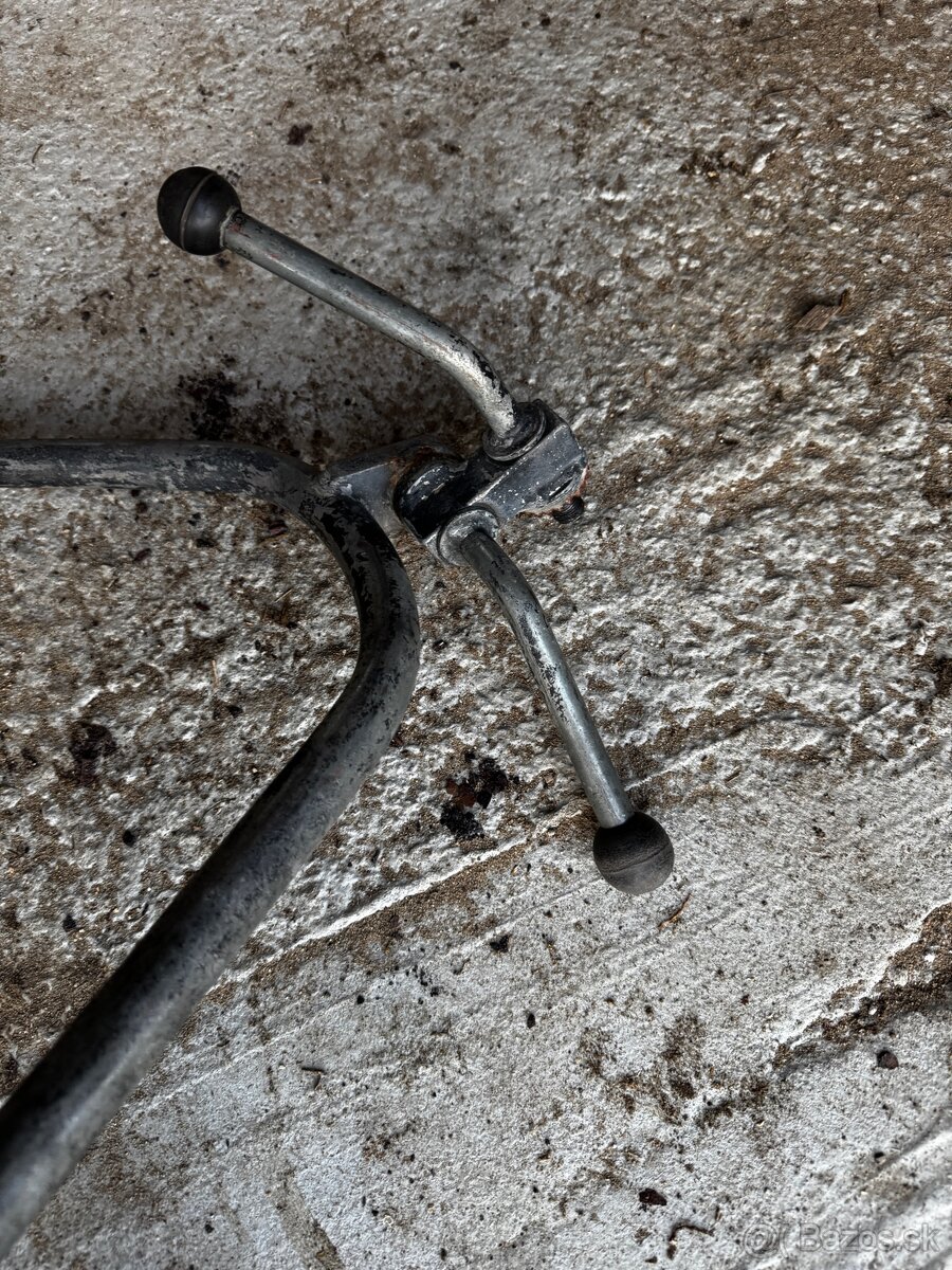 Riadidlá/ volant Robi 151 - 2