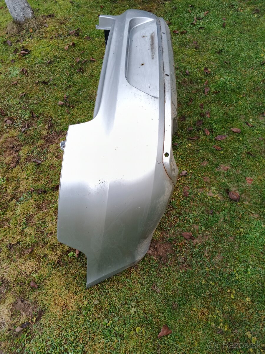 Škoda Superb 2 predfacelift zadný nárazník - 2