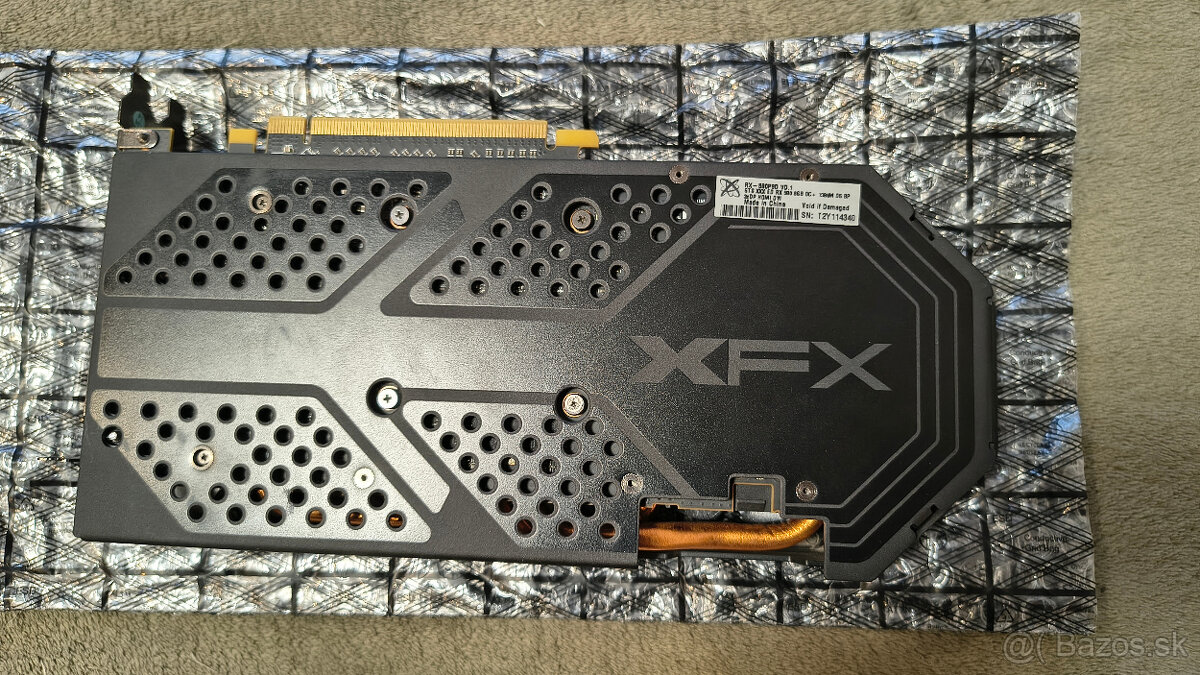 AMD Radeon RX 560 - 2