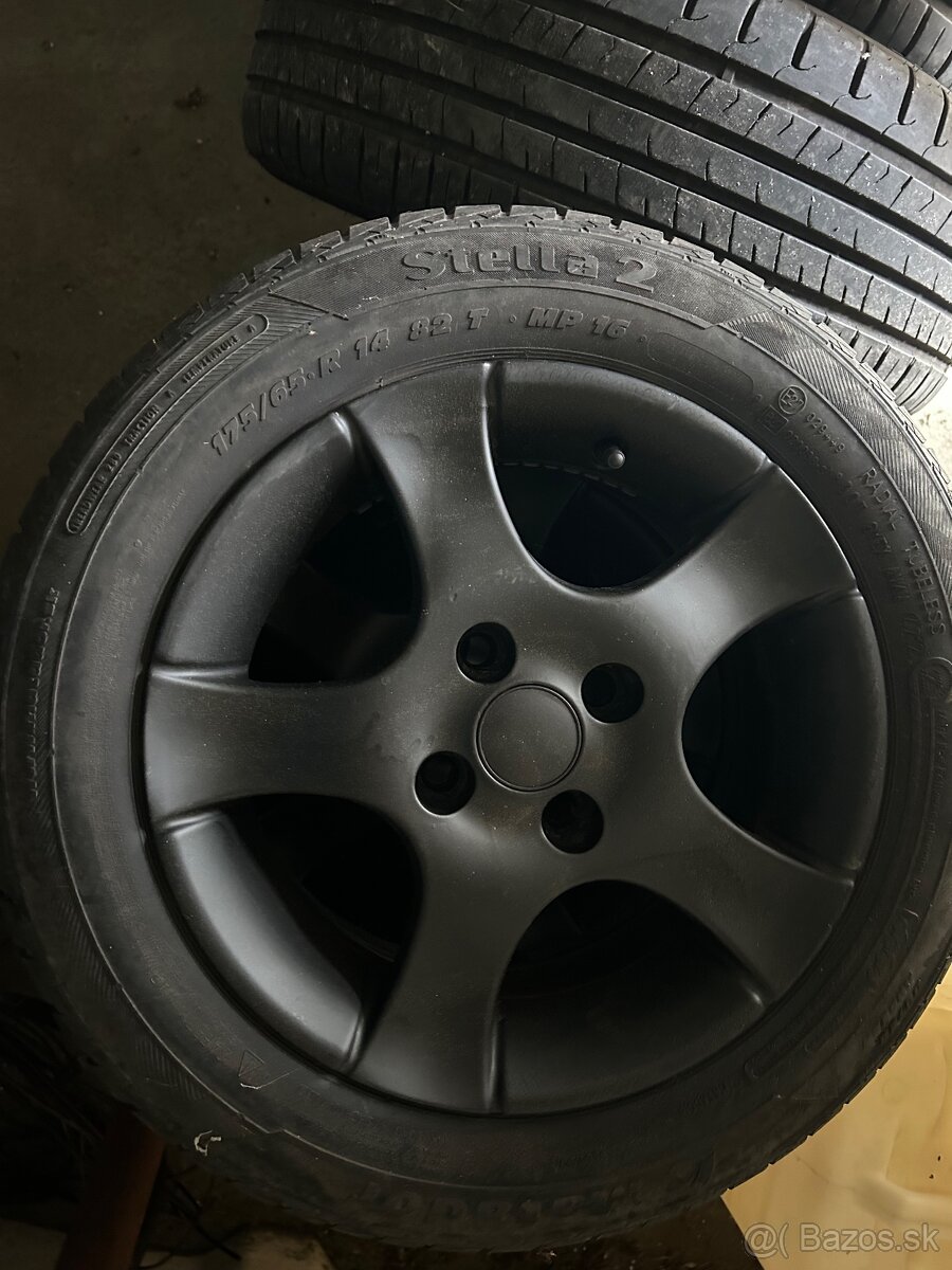 Elektróny s pneu - 2