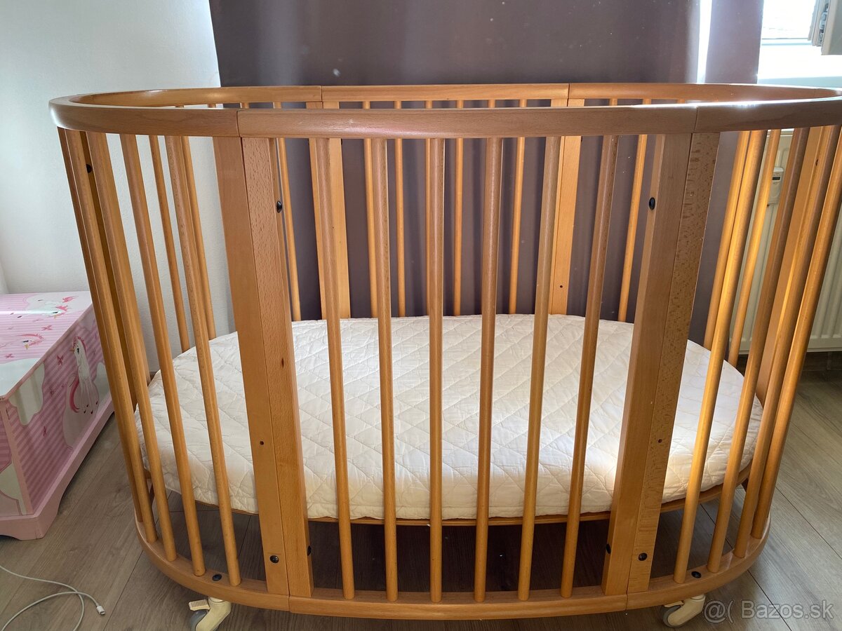 Postieľka STOKKE - 2