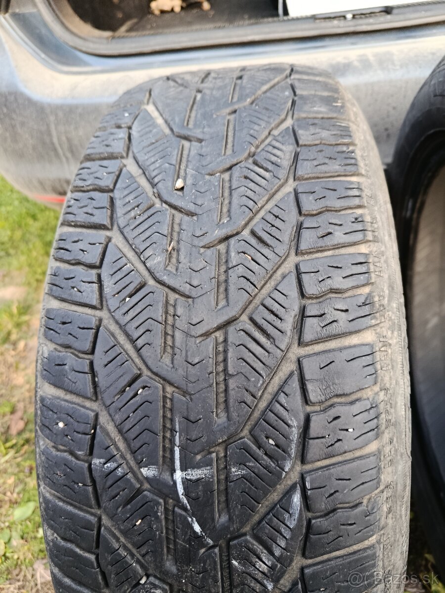 215/55r17 zimné kormoran - 2