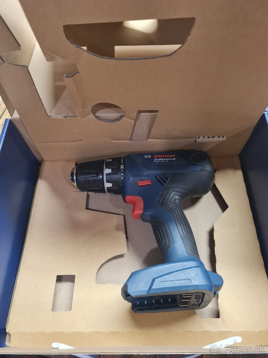 Bosch vŕtací skrutkovač - 2