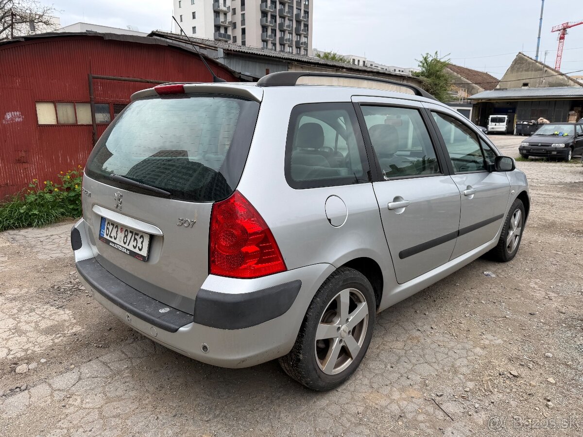 Peugeot 307 SW 2.0 automat - 2