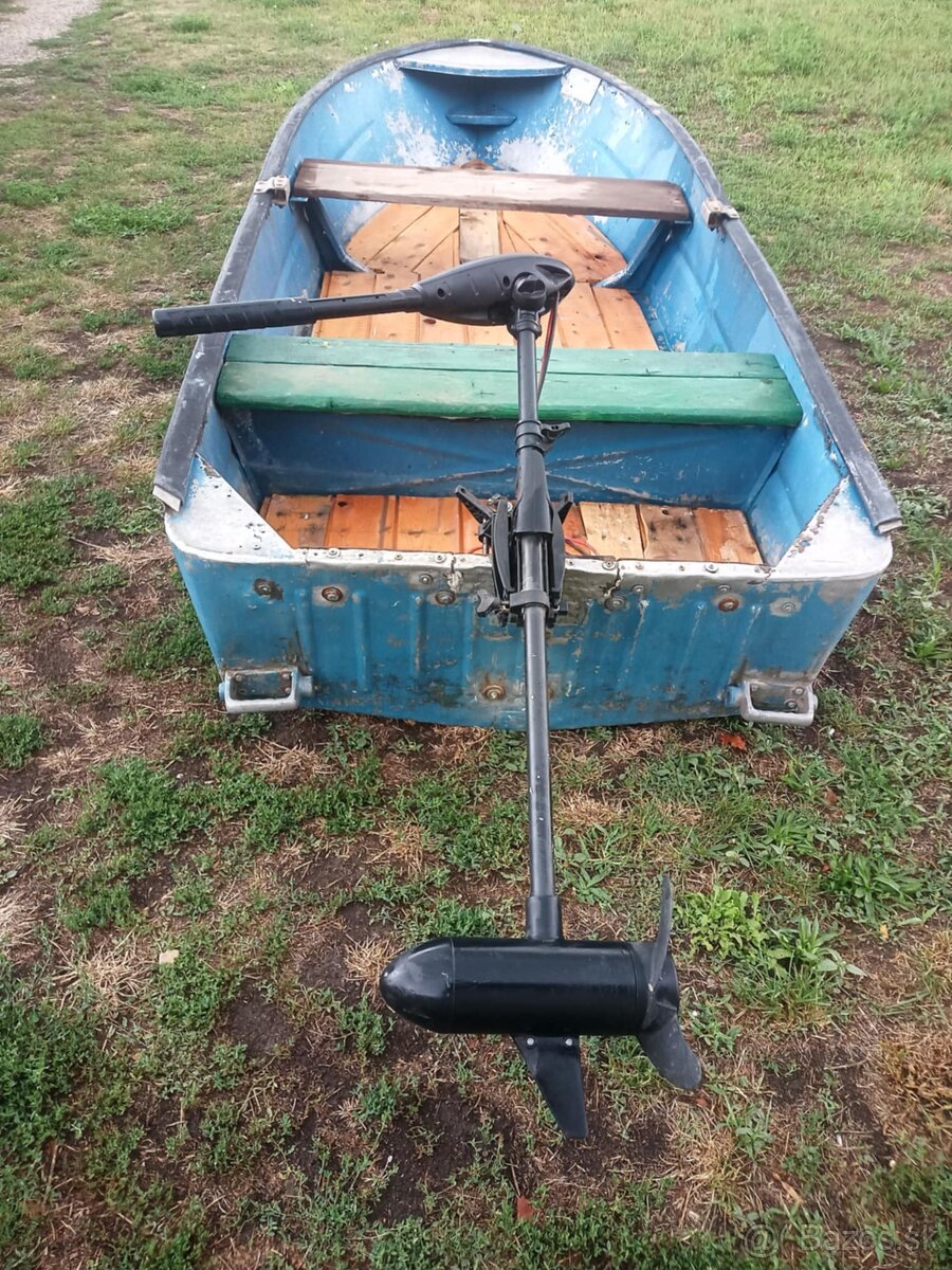 Na predaj hliníková rybárska a rekreačná loď. - 2