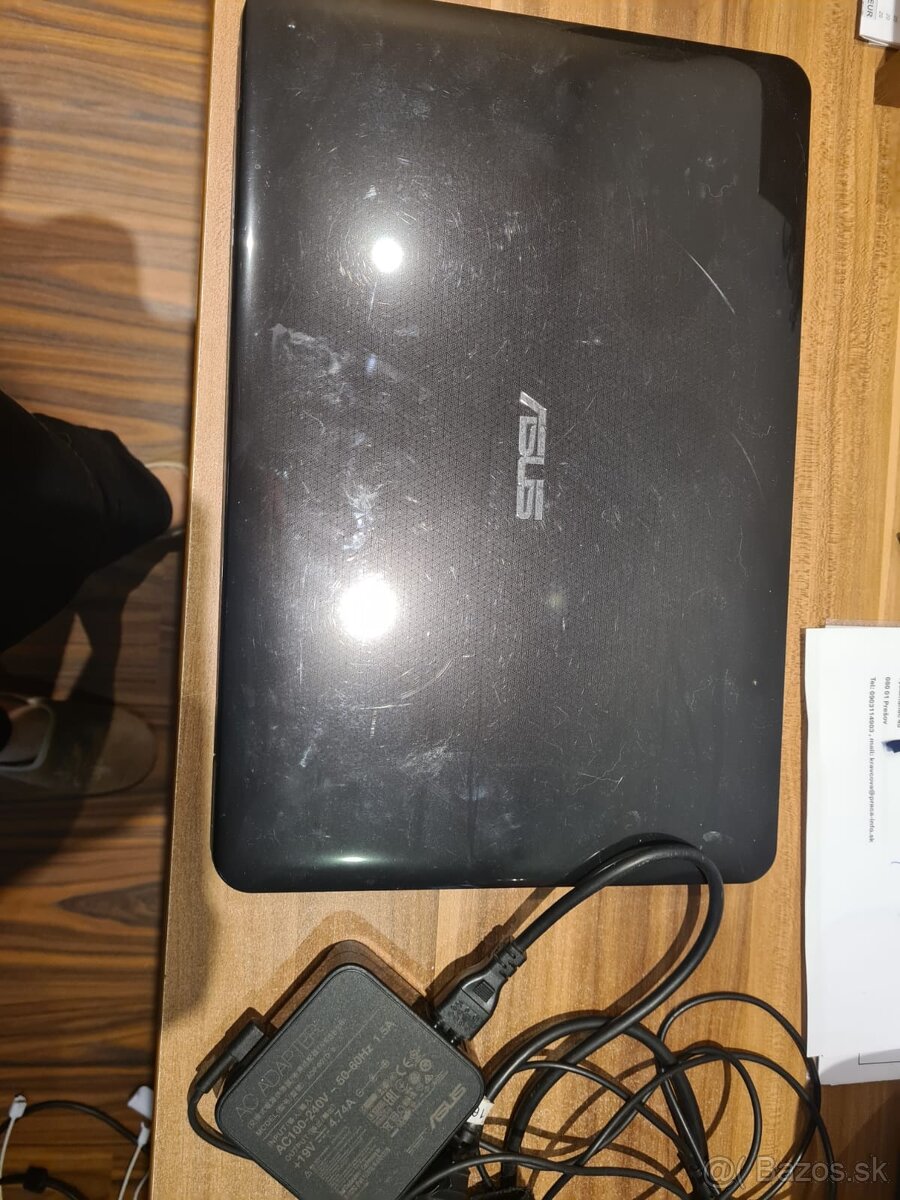 Predám notebook ASUS X555L - 2