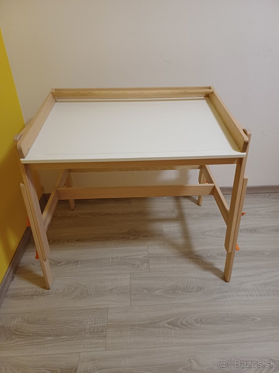 Detský rastúci stolik - 2