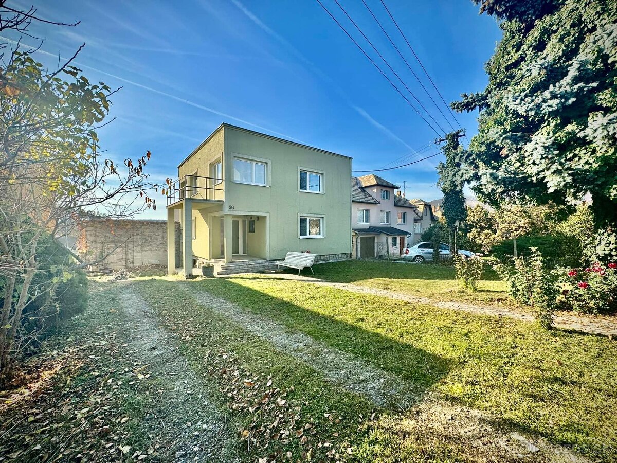 VÝRAZNE ZNÍŽENÁ CENA➔Rodinný dom po rekonštrukcii vo VK - 2