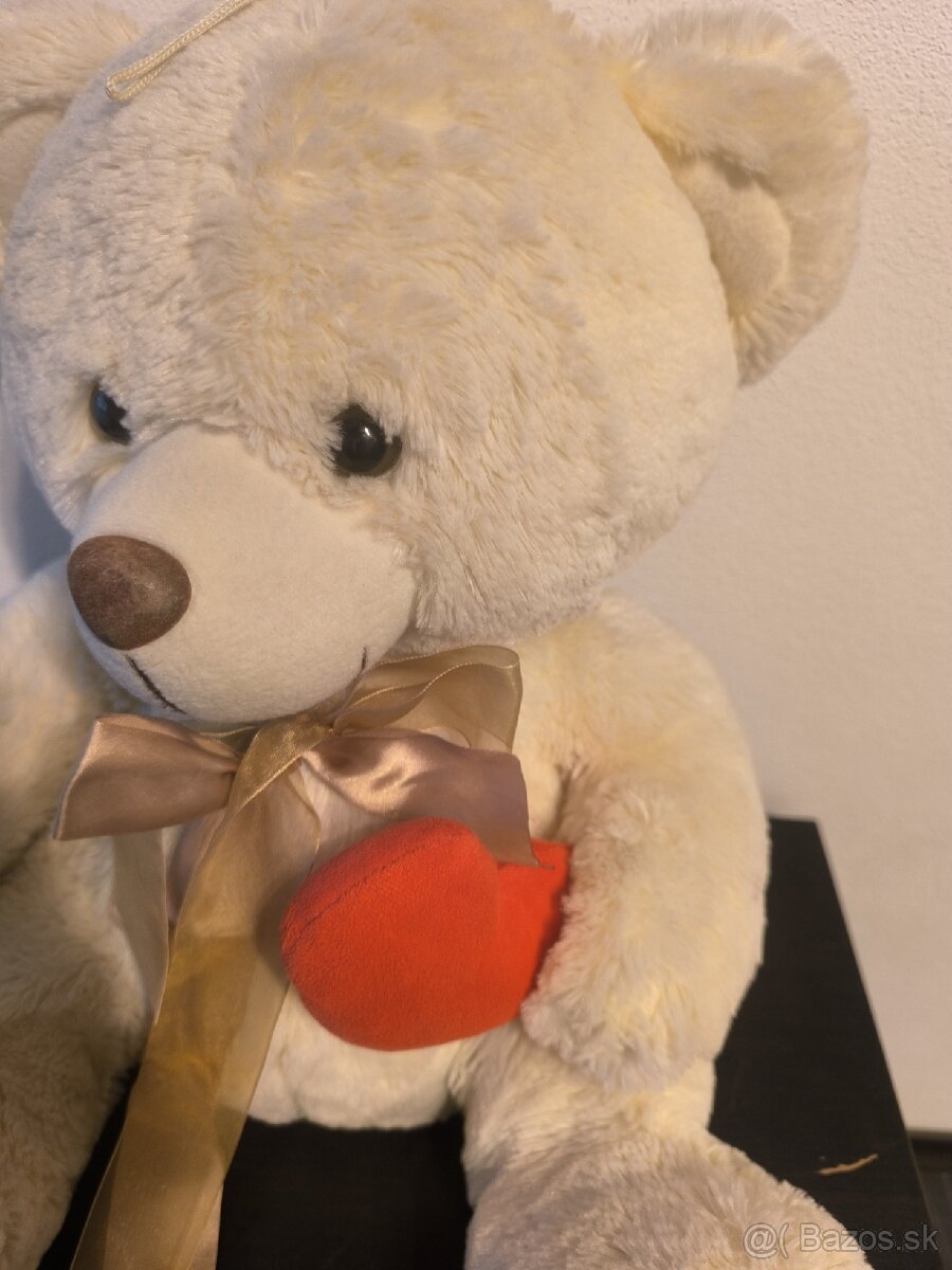 Veľký plyšový medvedík - 2