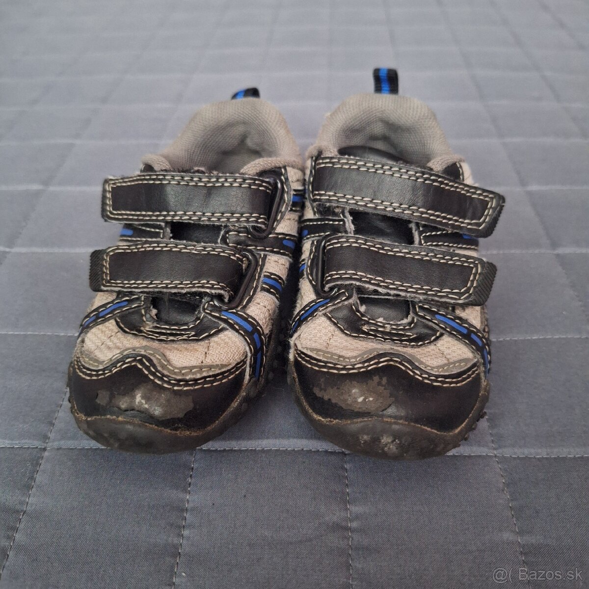 TOPÁNOČKY (v. 22) 5 € - 2