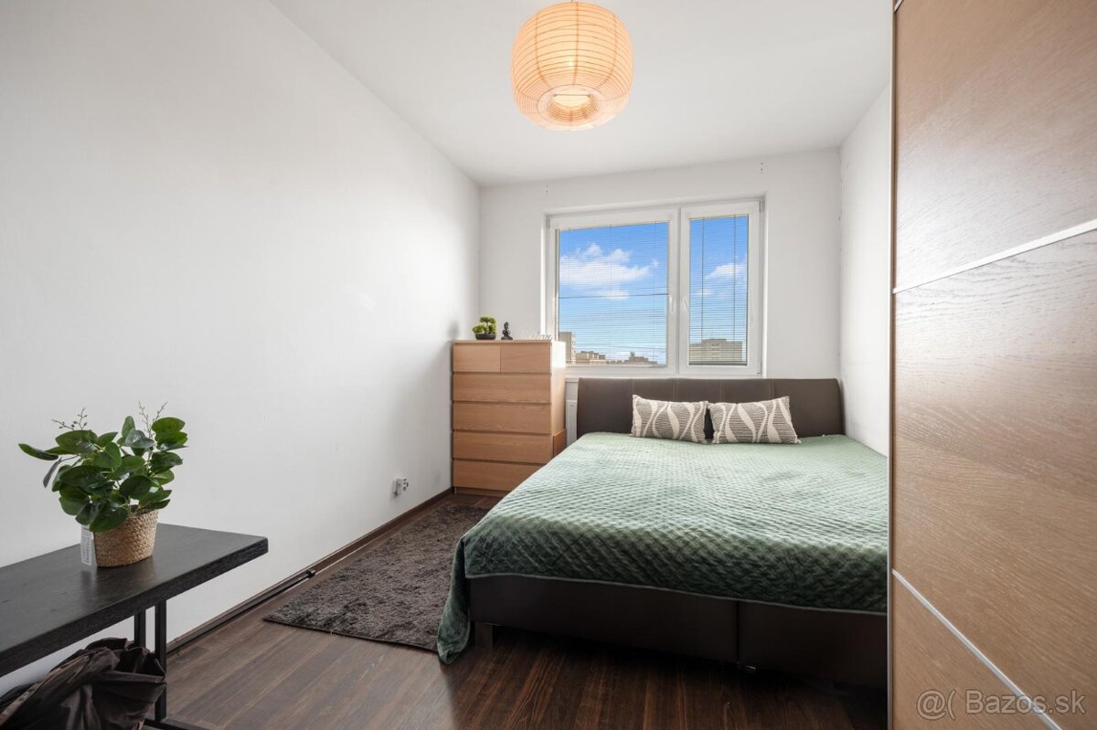 NOVA CENA: Manželská postel 200x100cm - 2