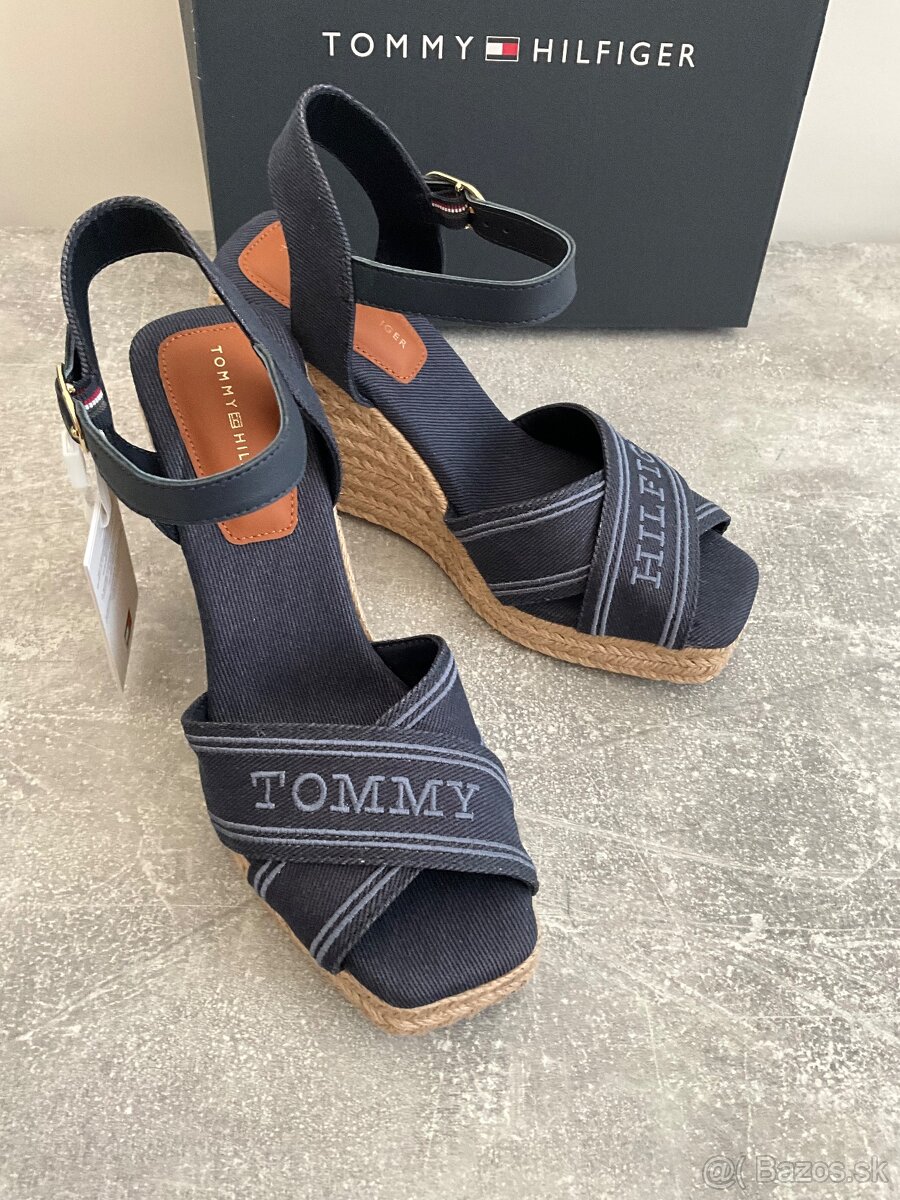 Sandále Tommy Hilfiger NOVÉ - 2