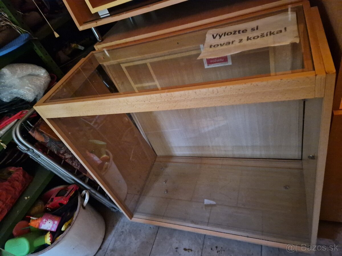 Zariadenie predajne - 2