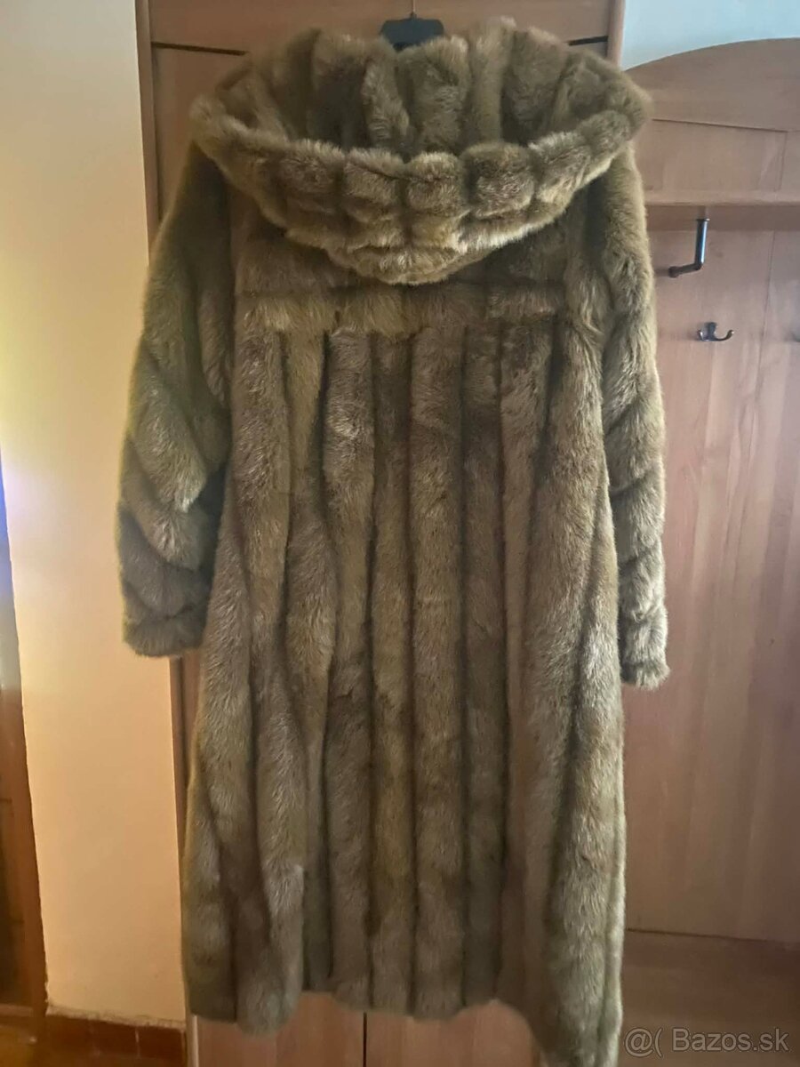Predám dámsky kožuch - 2