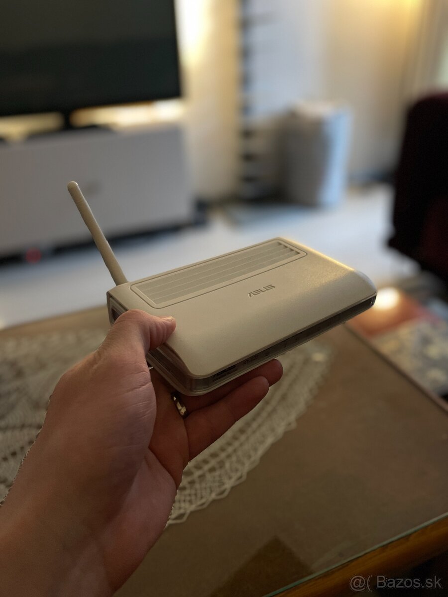 Asus Router Model RT - G32 - 2