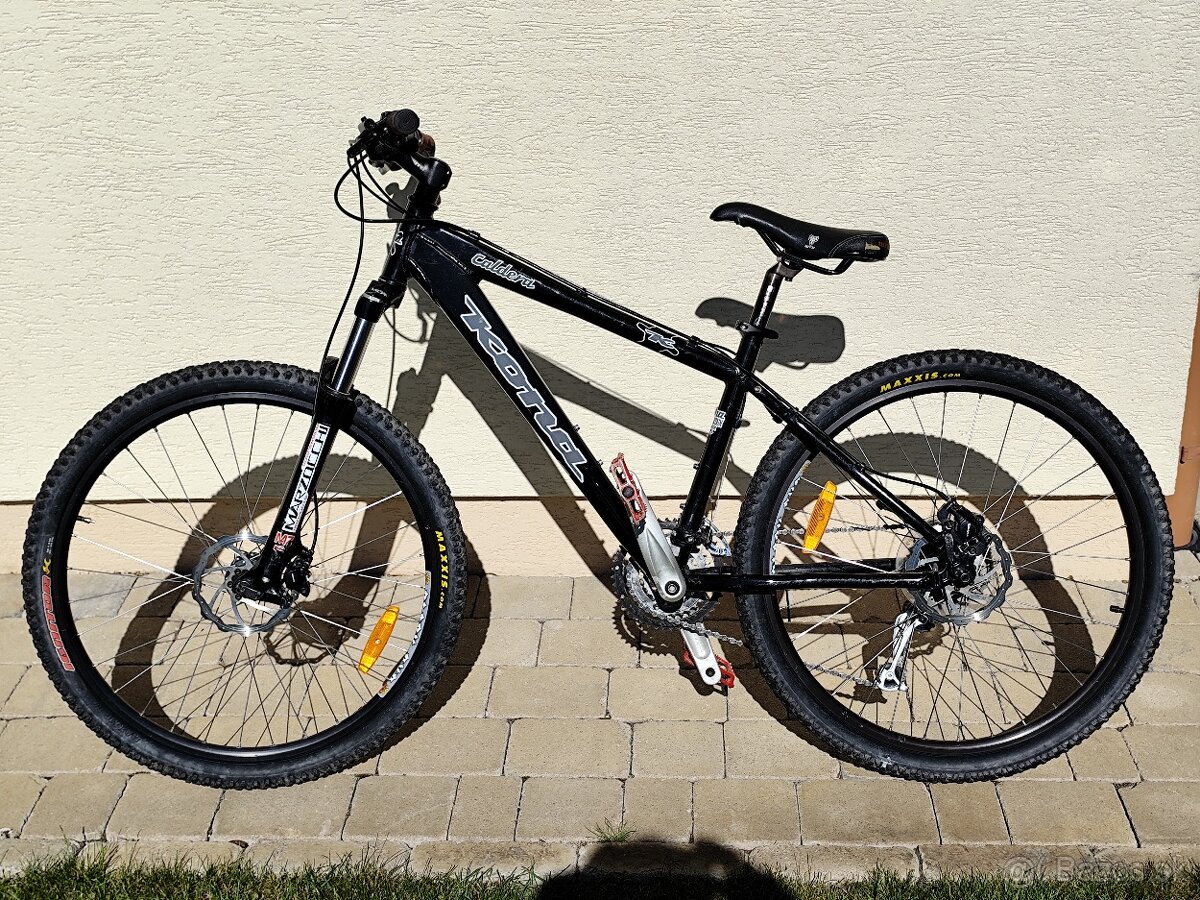 Kona caldera ram S (16) kolesa 26 - 2
