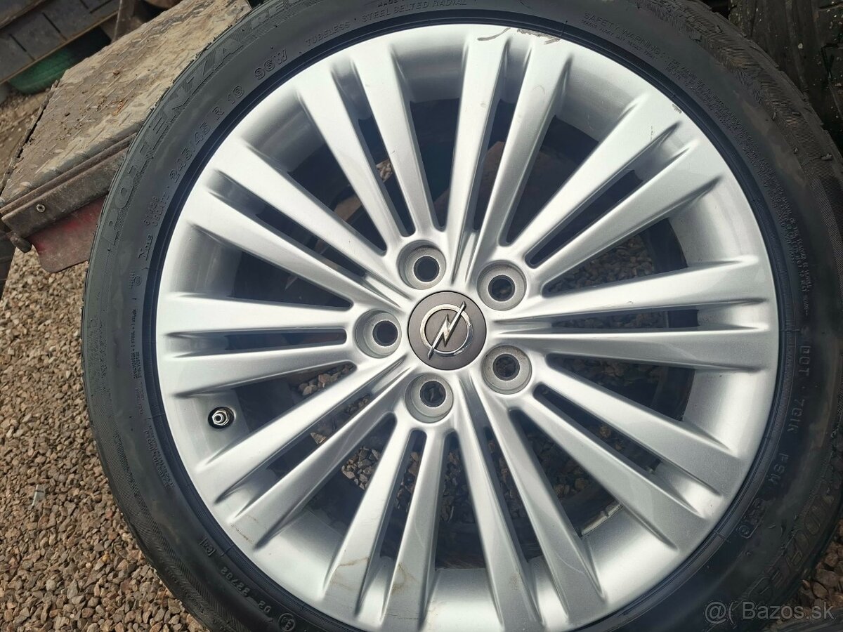 Opel R18 Origina Top stav - 2