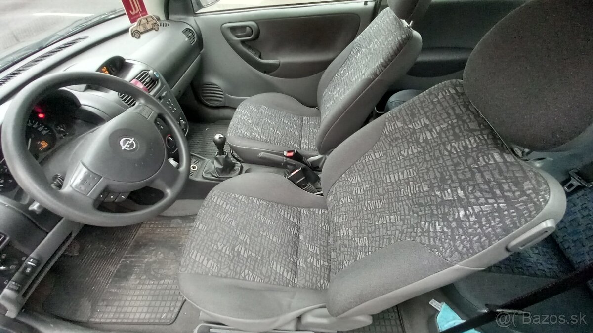Predám v celku Opel corsa 1.0 benzin - 2