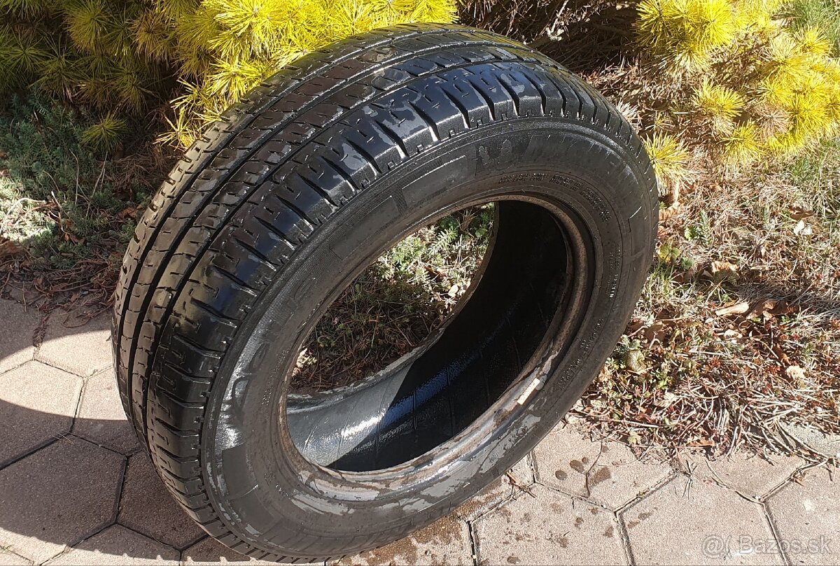 MICHELIN AGILIS , 215/65 r16C letna - 2